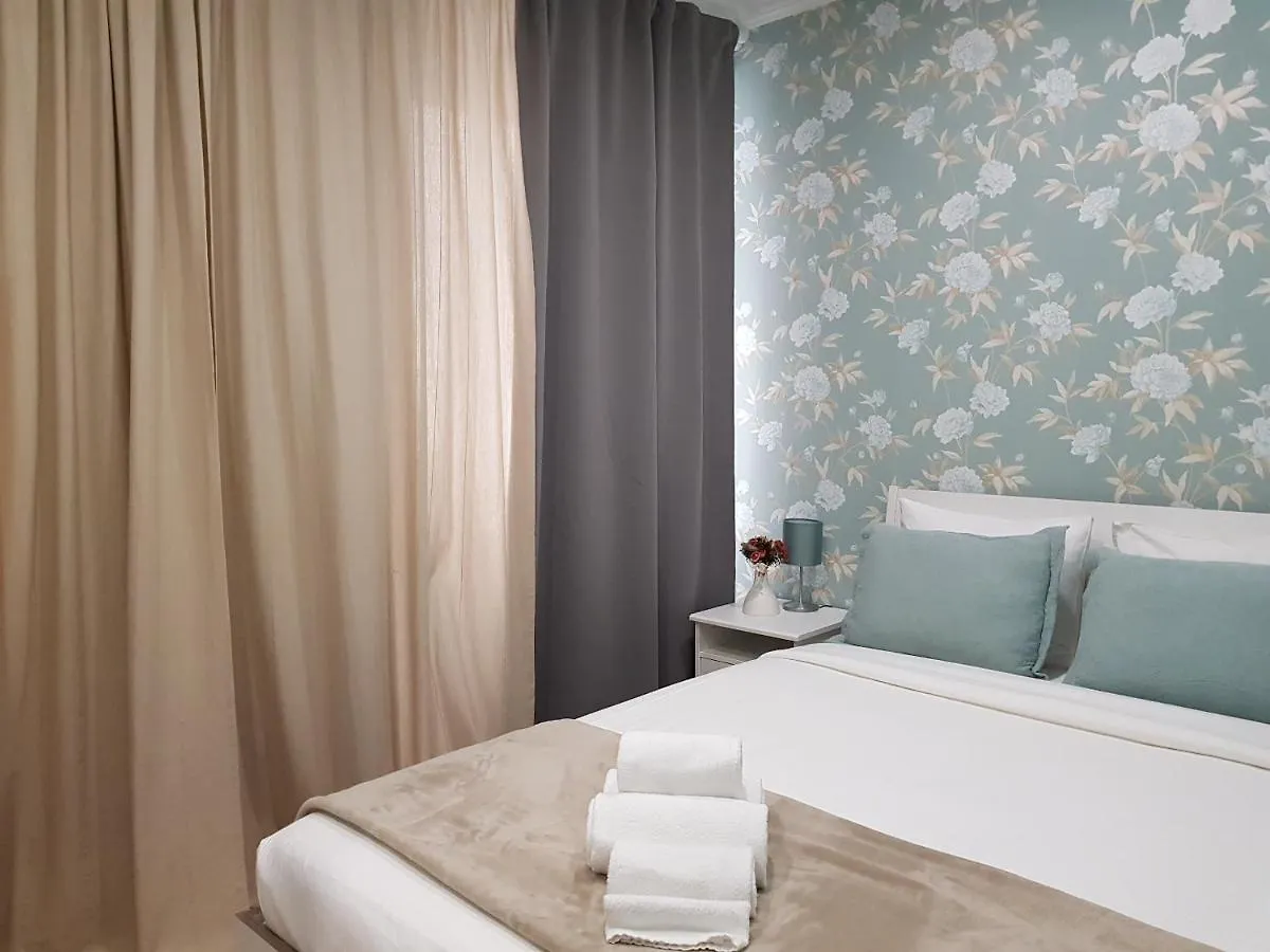 Martim Moniz Charming By Lisbon Village Apartments