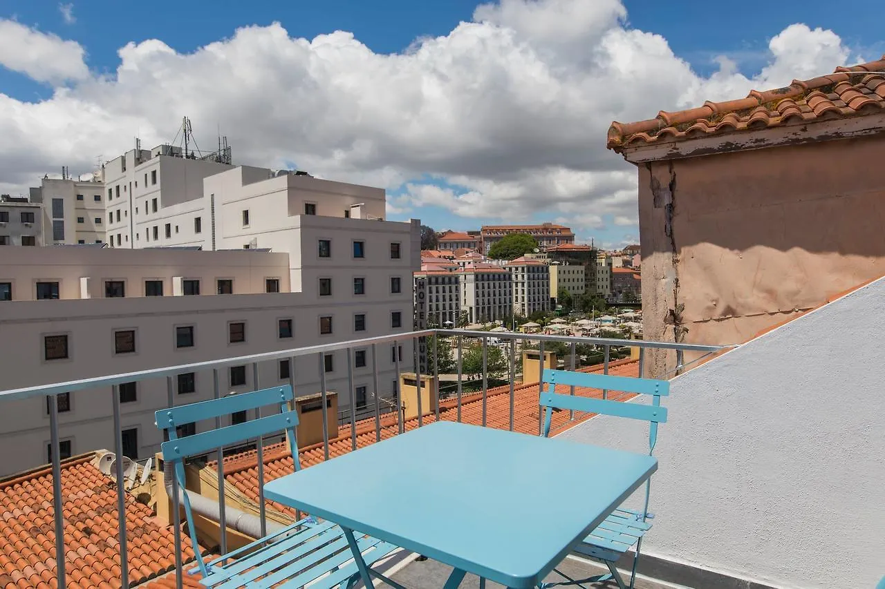 Martim Moniz Charming By Lisbon Village Apartments